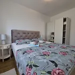 Manuel Apartamento *